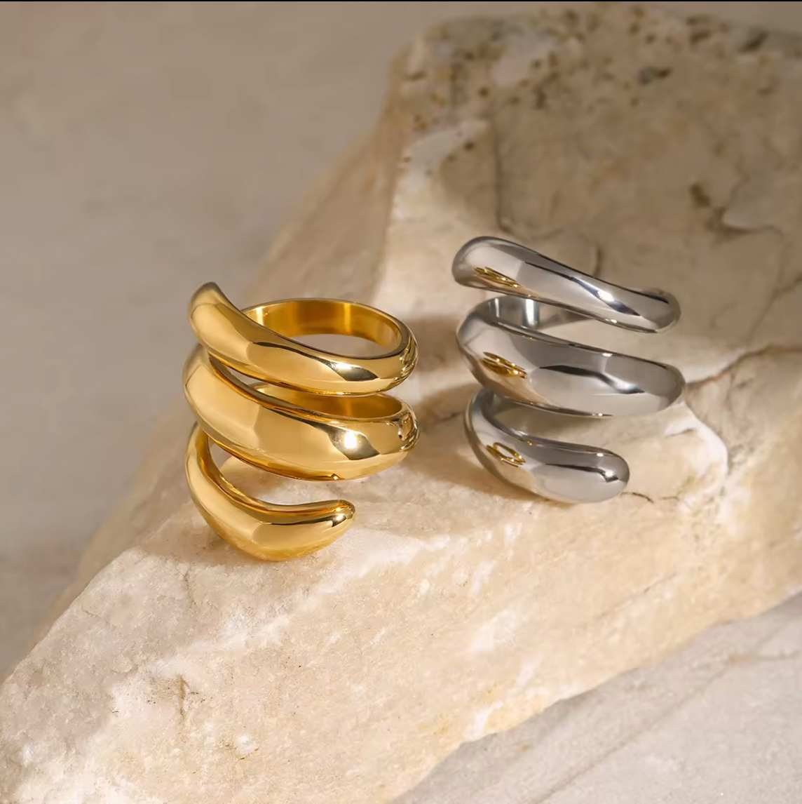 Golden Crest RING