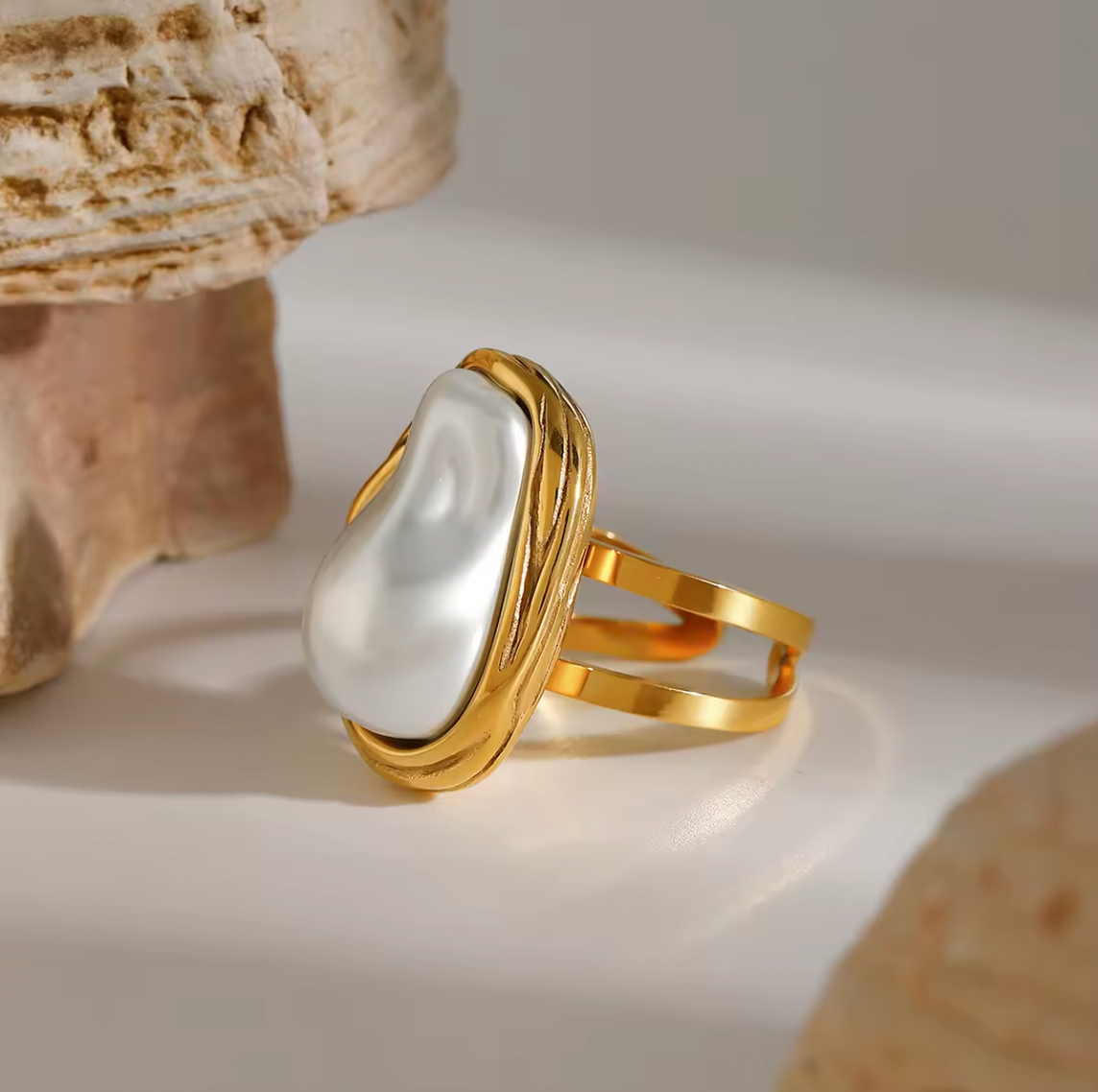 Pearl Essence RING