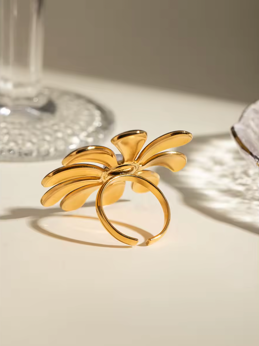 Glistening Embrace RING