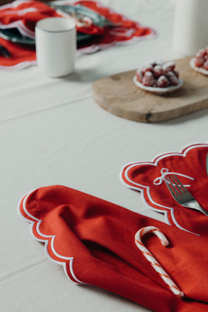 Rosie Scallop Placemat with bow